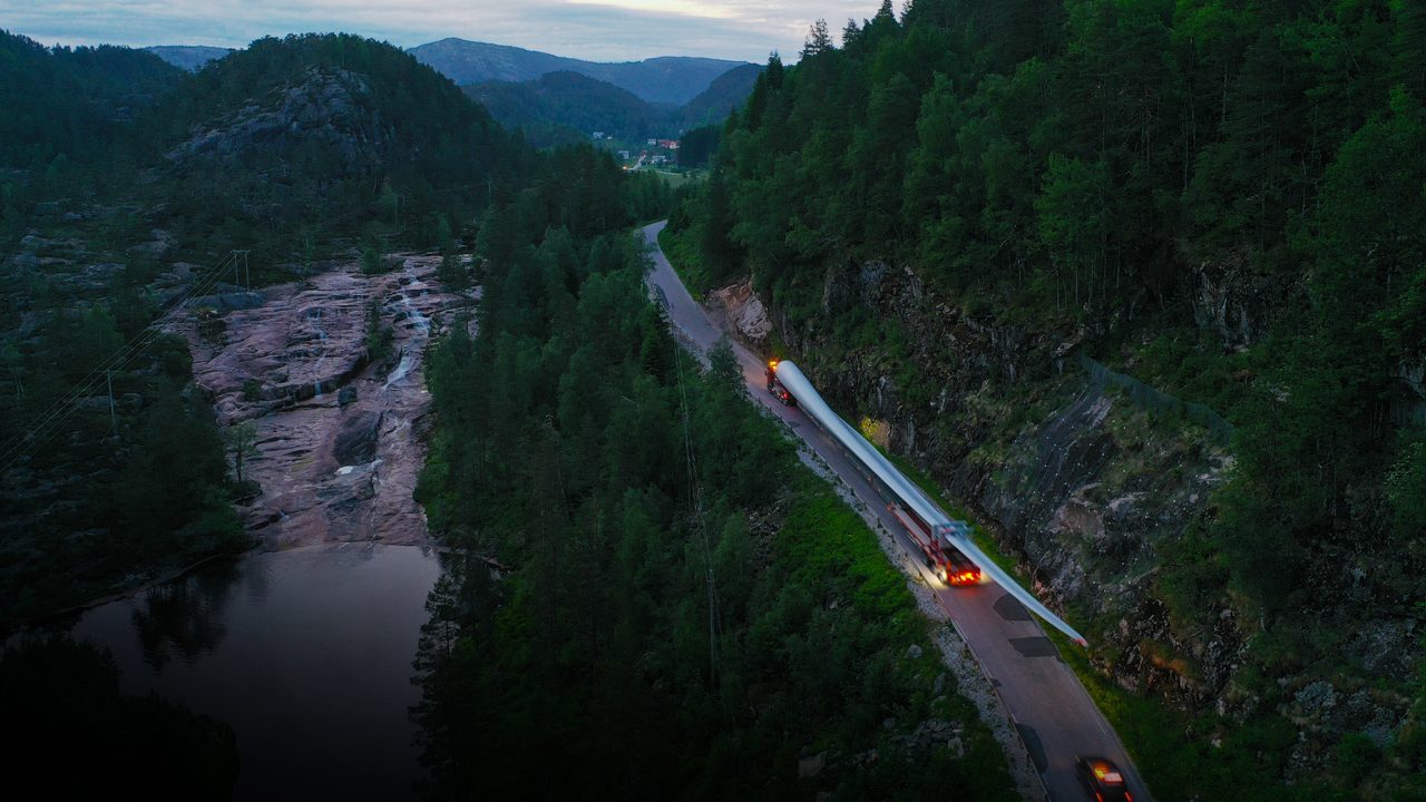 Transportation of wind turbine blade at dusk